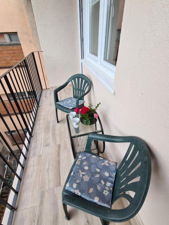 Apartman Petrov โดนยี มิลาโนวัซ ภายนอก รูปภาพ